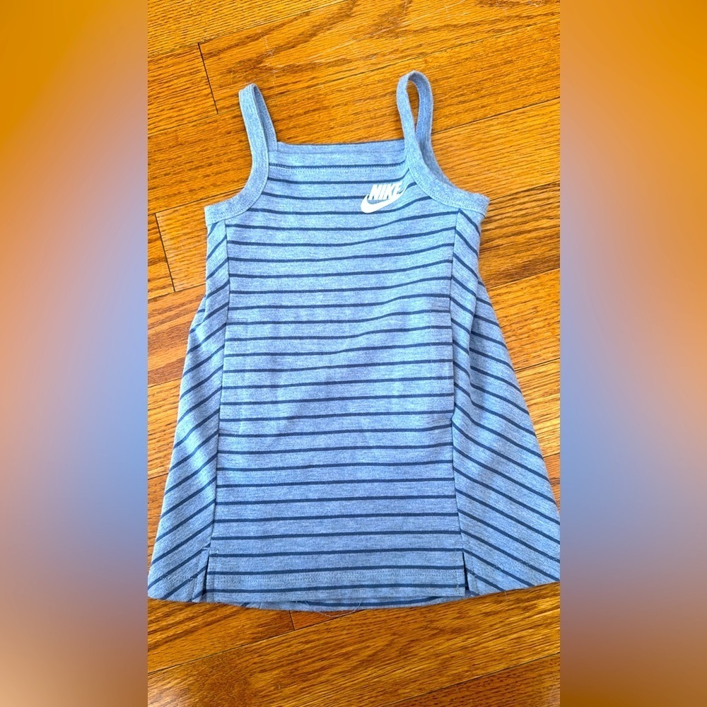 2T NIKE Dress